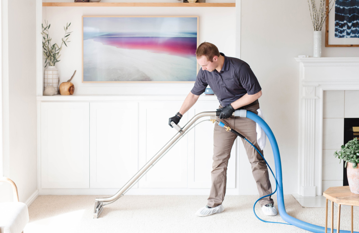 From Dingy to Divine: The Magic of Carpet Cleaning